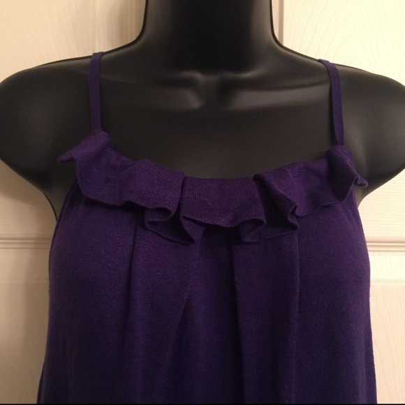 BCBGMaxAzria Ruffled Neck Trim knit Tunic Jersey rayon and silk - Picture 4 of 10